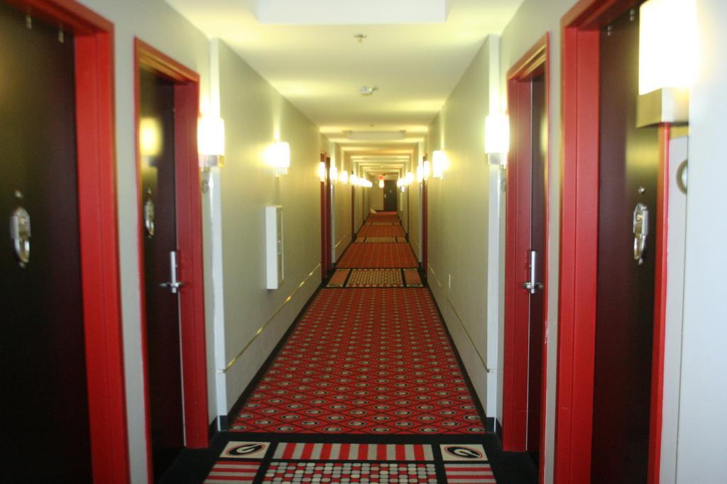 Georgia Gameday Center Hotel Athens Eksteriør billede